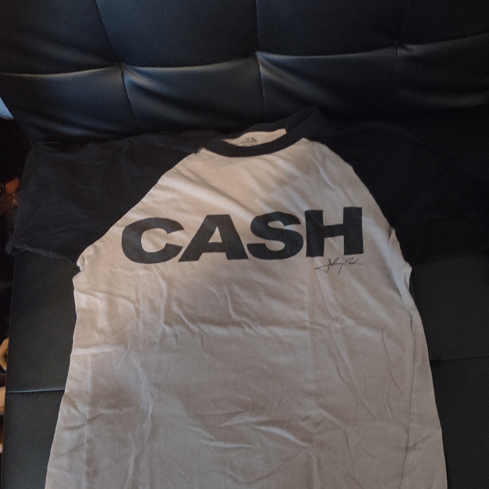 Cash gets queens